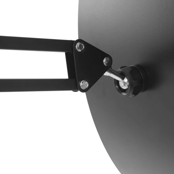 Détail de la fixation orientable du panneau à lumière rouge et infrarouge